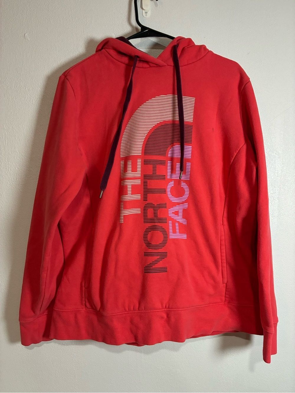 The North Face Men's Red Logo Pullover Hoodie